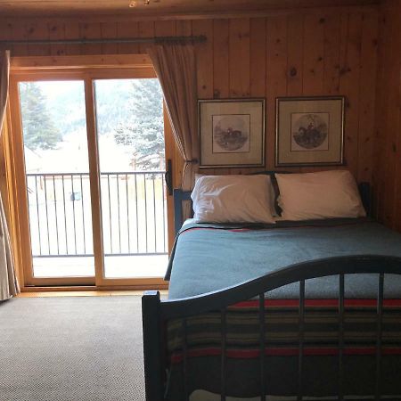 The Lodge At Red River Buitenkant foto