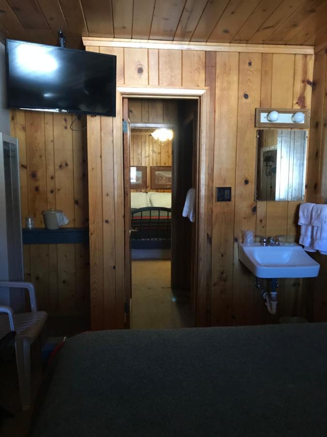 The Lodge At Red River Buitenkant foto