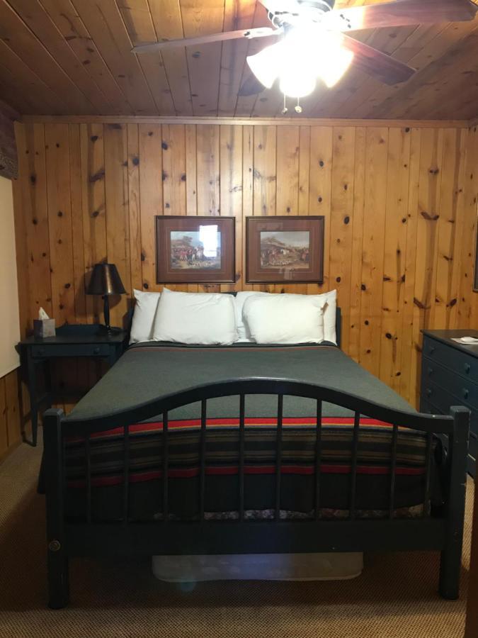 The Lodge At Red River Buitenkant foto